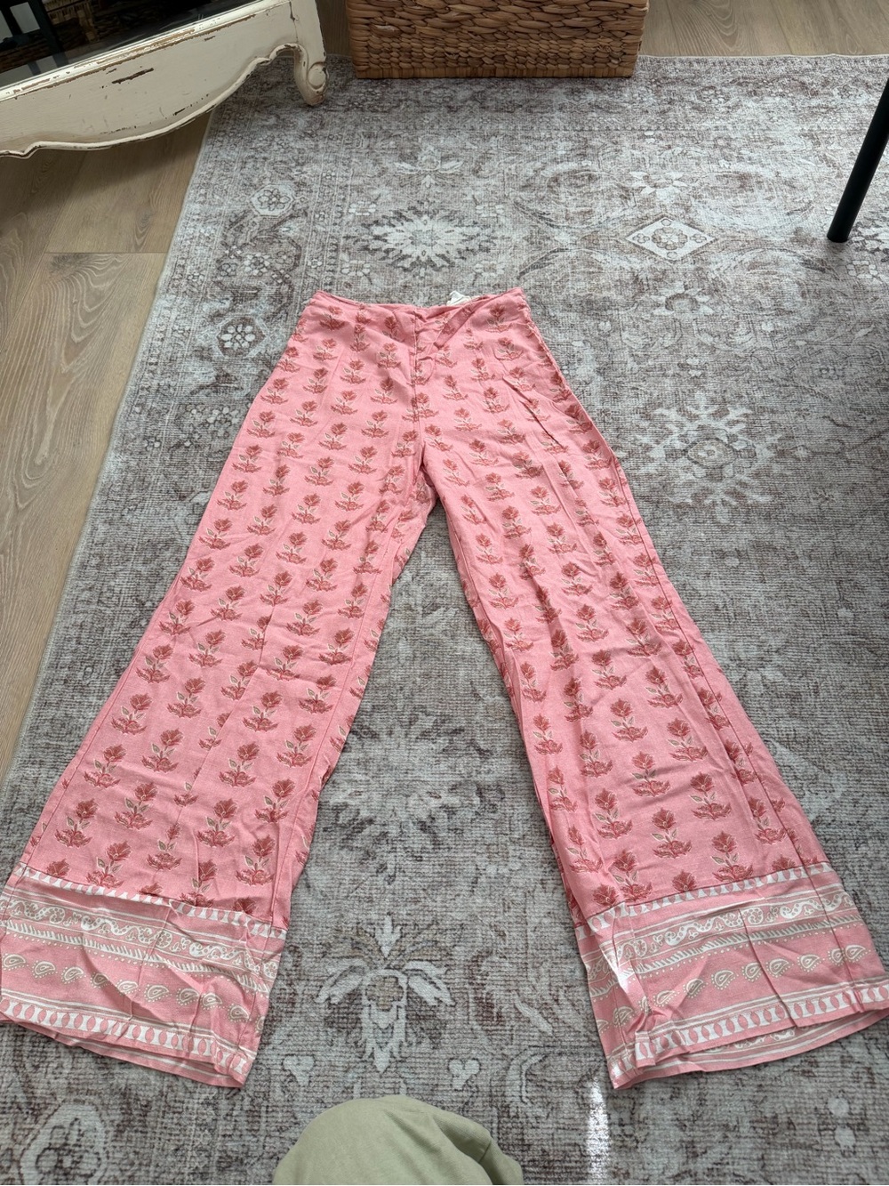 Women's Pink Printed Wide-Leg Pants
